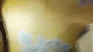 天堂素人系列-性感黑丝美女嫩模酒店潜规则,先在卫生间洗手台上干完又到床上操的高喊：爽,好舒服,插的太深了!