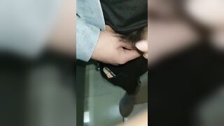 爆乳萝莉女神『鹿爷』公园大黑牛玩穴 太刺激受不了路边勾搭陌生人公厕啪啪 太急色直接无套插入 迎面站干炮